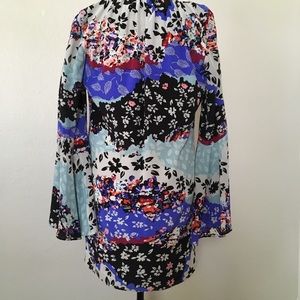 Yumi Kim SILK bell sleeve floral dress